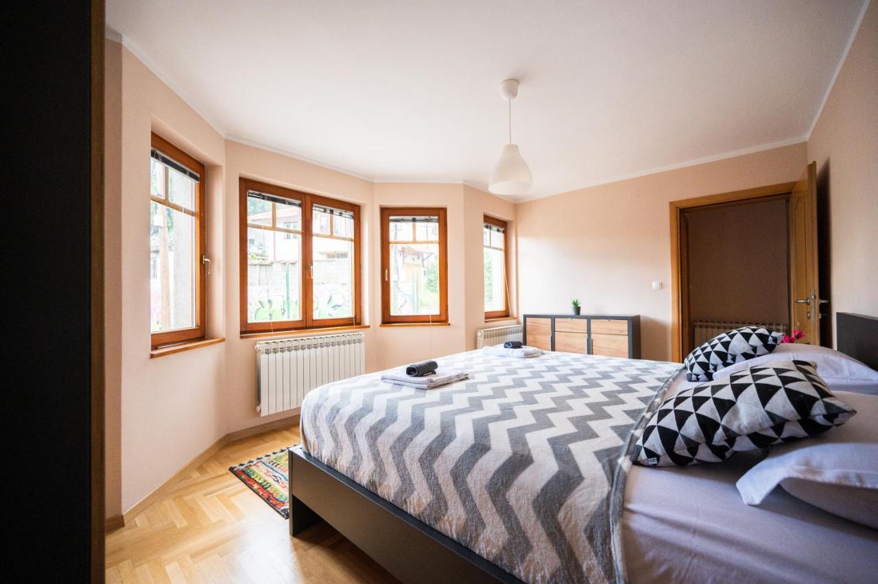 Duplex Apartment For Up To 12 People- Old Town Σαράγεβο Εξωτερικό φωτογραφία
