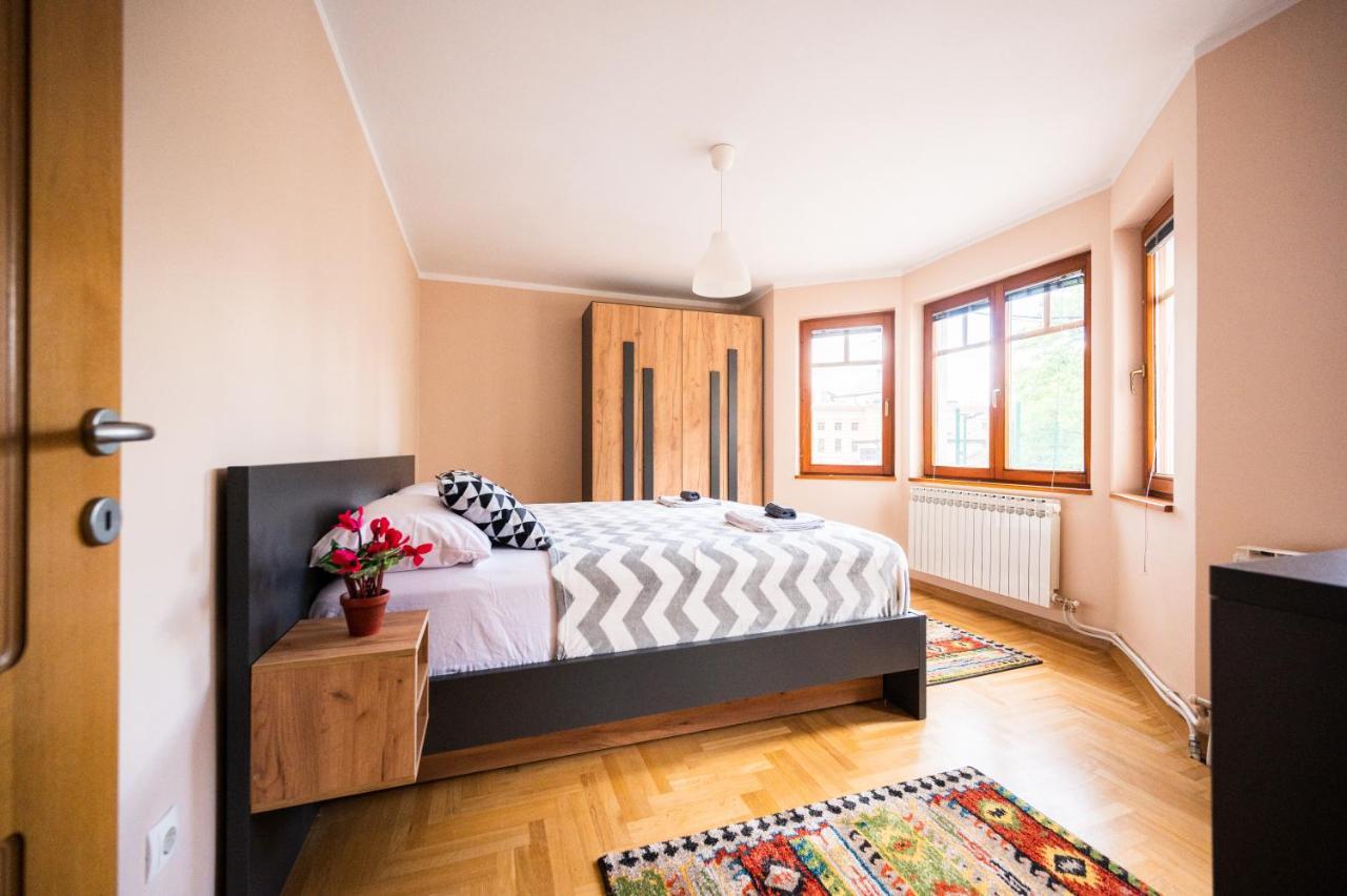 Duplex Apartment For Up To 12 People- Old Town Σαράγεβο Εξωτερικό φωτογραφία